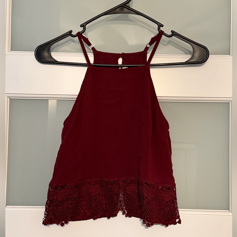 Kohl's Burgundy Lace Trim Tank Top